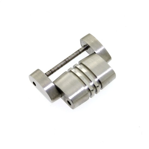 Corum Maglia in acciaio misure 20 x 9,5 x 4 mm
