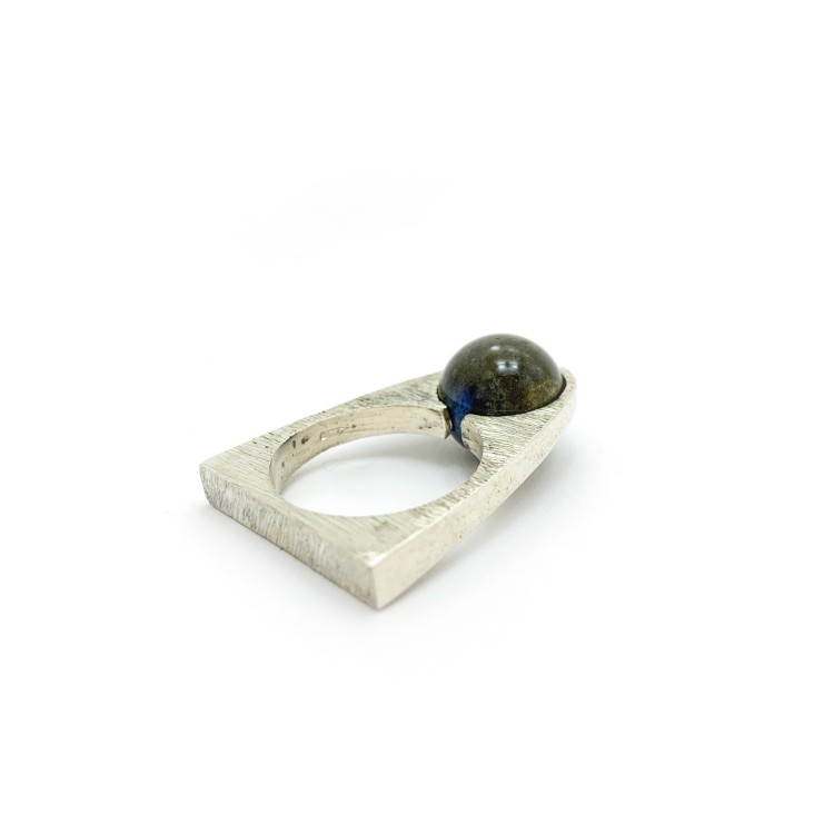 Anello BlackMax Labradorite sferica MAX29