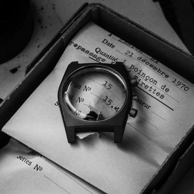 ZENITH CHRONOMASTER REVIVAL SHADOW 97.T384.4061/21.C822 misura 37 mm Cronografo..
