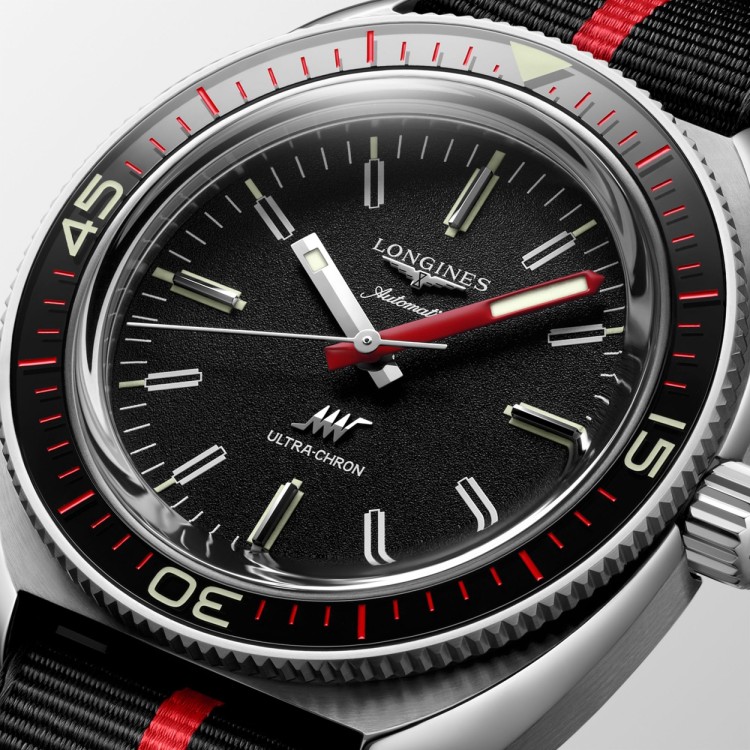 LONGINES Heritage Ultra-Chrom  L2.836.4.52.9 con data 43 mm Automatico Water Resistant 30 bar