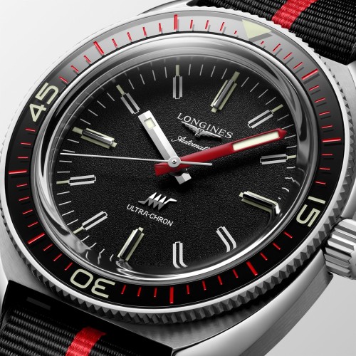 LONGINES Heritage Ultra-Chrom  L2.836.4.52.9 con data 43 mm Automatico Water Resistant 30 bar
