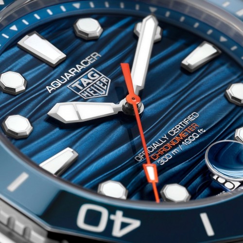 TAG Heuer Aquaracer Professional 300 Date Automatico 42 mm Acciaio WBP5111.BA0013