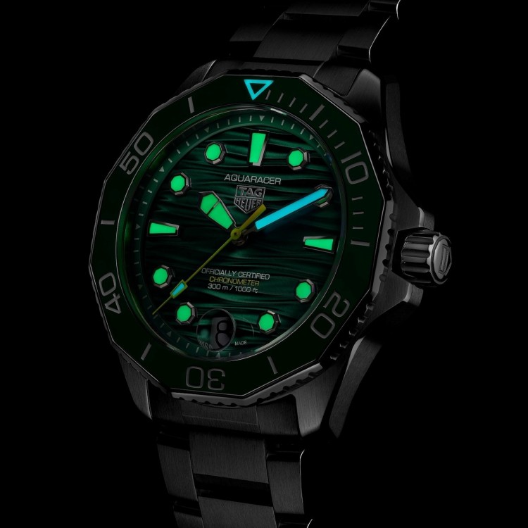 TAG Heuer Aquaracer Professional 300 Date Automatico 42 mm Acciaio WBP5116.BA0013