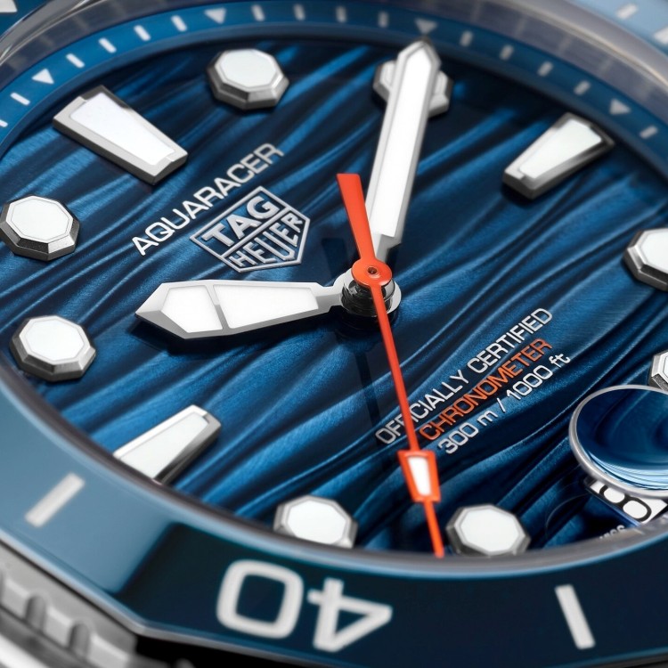 TAG Heuer Aquaracer Professional 300 Automatico 42 mm Acciaio WBP5111.FT6259
