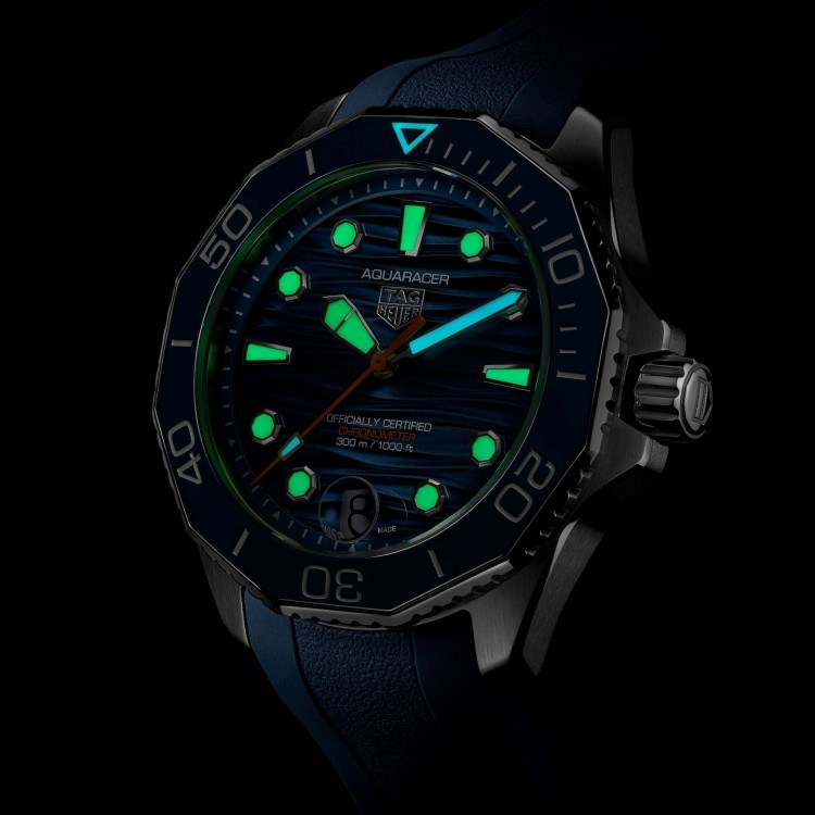TAG Heuer Aquaracer Professional 300 Date Automatico 42 mm Acciaio WBP5111.FT6259