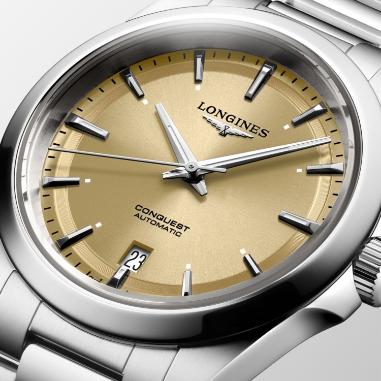 LONGINES CONQUEST L3.720.4.62.6 Automatico 38 mm Champagne Bracciale Acciaio