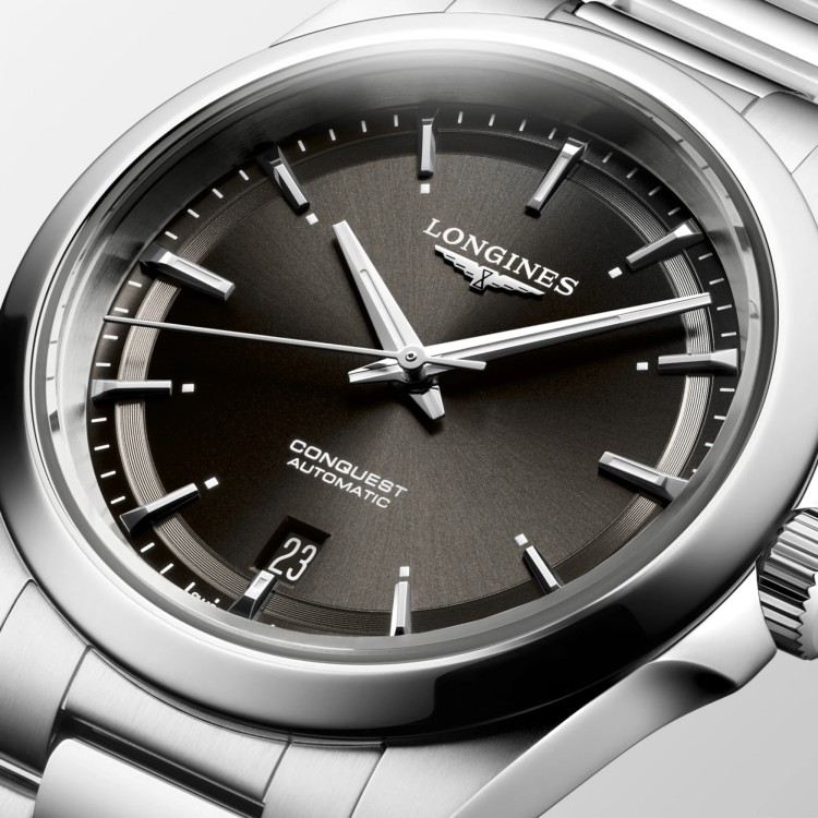 LONGINES CONQUEST L3.720.4.52.6 misura 38 mm Automatico Nero