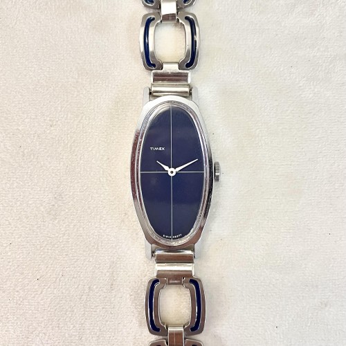 Timex Elisse Ovale Lungo Orologio 519.105 a carica manuale 37,5 x 20 x 7,5 mm.