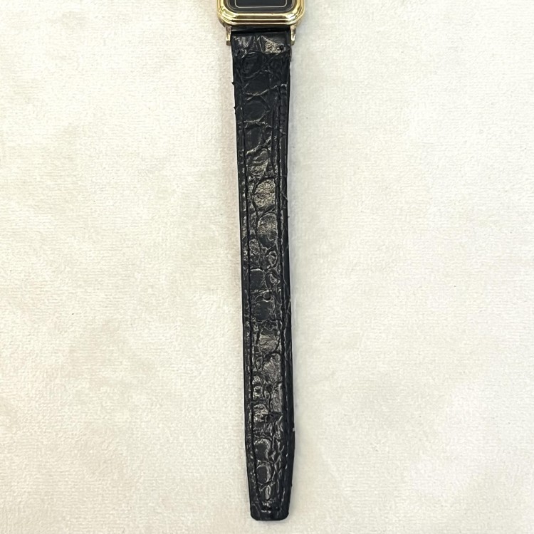 Mondia Orologio 20680 a carica al Quarzo 19,5 x 24 x 7,3 mm.