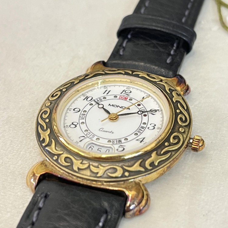 Mondia Orologio 65531 al quarzo 35 x 7 mm.
