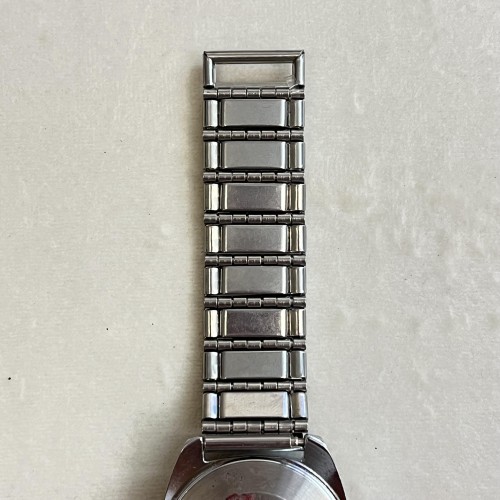 Timex Orologio a carica manuale 30 x 11 mm.