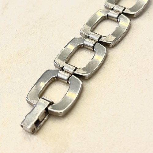 Timex Elisse Ovale Lungo Orologio 519.105 a carica manuale 37,5 x 20 x 7,5 mm.