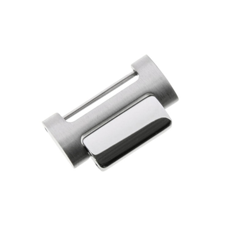 MIDO maglia acciaio Multifort TV Big Date M049.526.11.091. Misure 18,9 x 8,8 x 3,1 mm