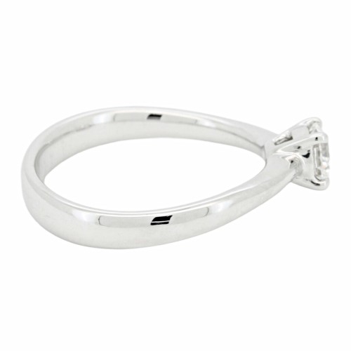 Anello Solitario Diamante Modello 4VAS ct 0,40 E VS2 VG VG EX Oro bianco 18 kt HRD 180000169661 iscrizione Laser 3,70 gr