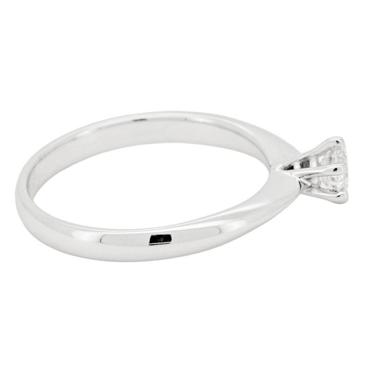 Anello Solitario Diamante ct 0,28 Oro 18 kt