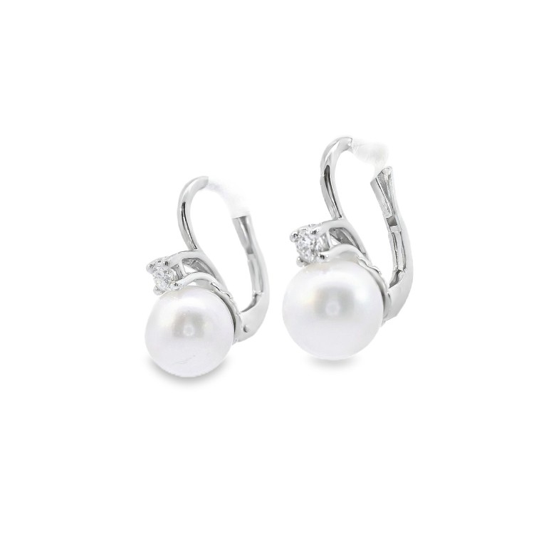 Orecchini Perla Giapponese 8,3 mm Diamanti ct 0,17 Oro 18 kt