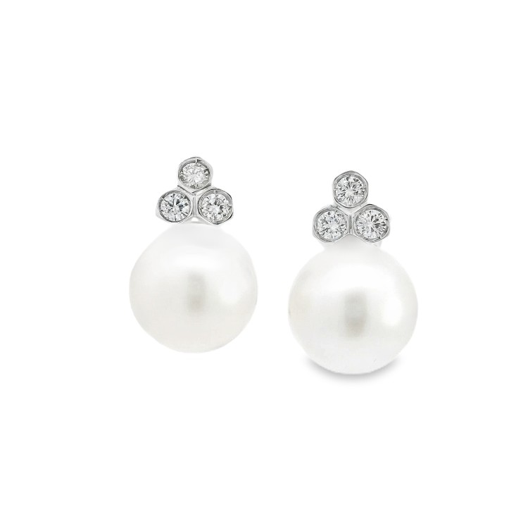 Orecchini Perla Australiana 13 mm Diamanti ct 0,50 Oro 18 kt
