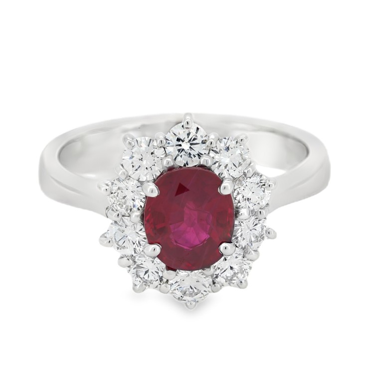 Anello Rubino Diamanti ct 0,95 Oro 18 kt