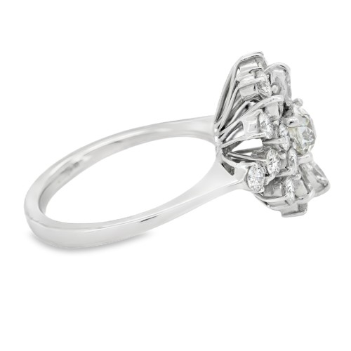 Anello Diamanti Cristallo di Neve Margherita Cuscino ct 0,49 G VS2 + Brillante ct 1,17 EF VVS Oro 18 kt 5,80 gr