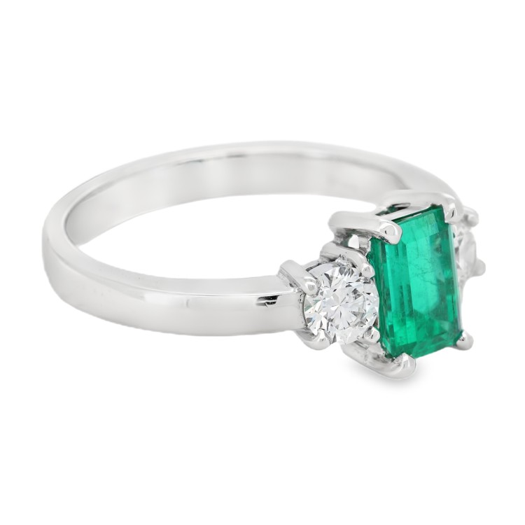 Anello Smeraldo Diamanti ct 0,43 Oro 18 kt