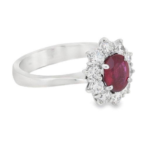 Anello Rubino Diamanti ct Oro 18 kt