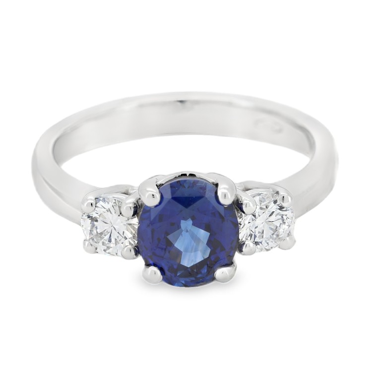 Anello Zaffiro BLU ct 1,75 e Diamanti ct 0,47 F VS2 e Oro Bianco 18 kt  4,67 gr