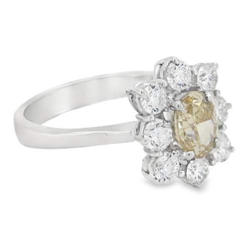 Anello Diamante Fancy Margherita ct 1,12  misura 7 x 5 mm con certificato IGI Diamanti ct 1,05 F VS Oro 750 18 kt 5,32 gr