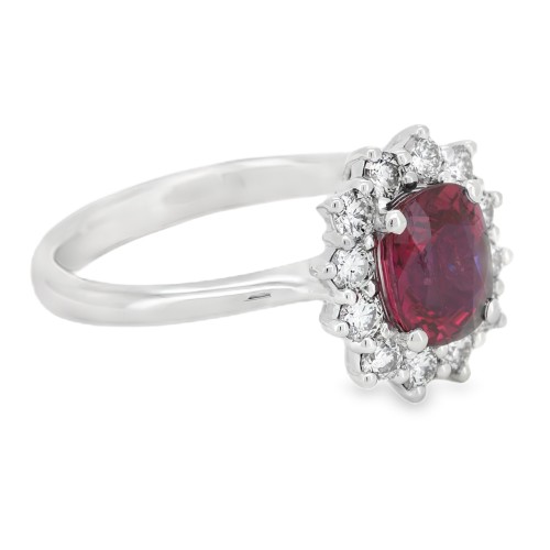 Anello Margherita Rubino ct 1,55 IGI Diamanti ct 0,50 EF VS Oro Bianco 18 kt 4,84 gr
