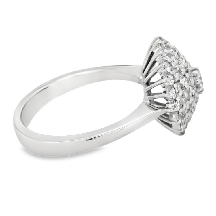 Anello Diamanti ct Margherita 1,10 Oro 18 kt