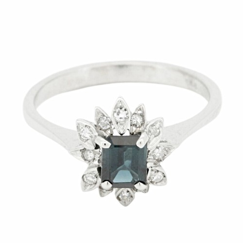 Anello Margherita Zaffiro Blu ct 0,22 Diamanti ct 0,10 G SI Oro 18 kt 2,45 gr
