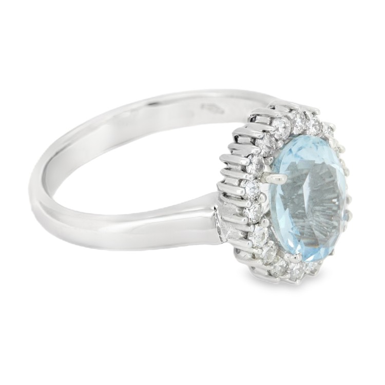Anello Acquamarina ct 1,69 Diamanti ct 0,33 F VS2 Oro Bianco 18 kt 5,44 gr