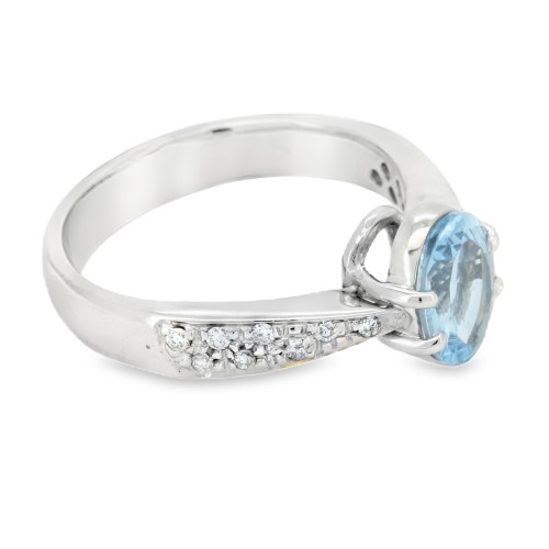 Anello Acquamarina Diamanti ct 0,16 Oro 18 kt