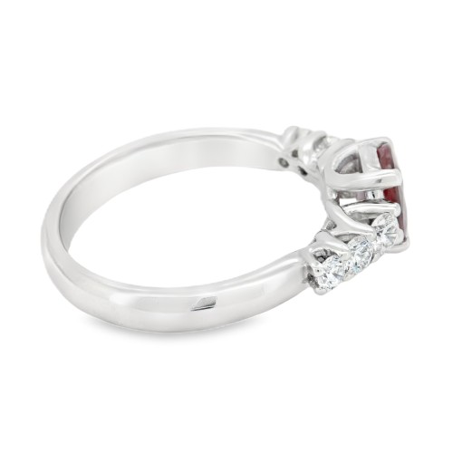 Anello Rubino Diamanti ct 0,41 Oro 18 kt