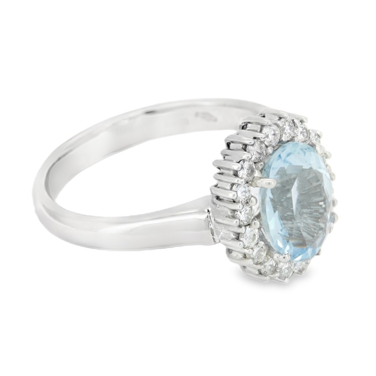 Anello Margherita Zaffiro BLU ct 3,32 e Diamanti taglio a brillante ct 0,78 FG SI1 e Oro Bianco 750 18 kt 6,06 gr