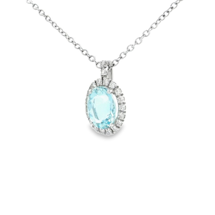 Collana Acquamarina Ovale 6 x 8 mm ct 1,14 e Diamanti taglio a brillante ct 0,145 F VS SI Oro 18 kt 2,66 gr