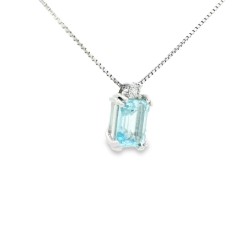 Collana Acquamarina Rett 7 x 5 mm ct 0,92 Diamanti ct 0,033 F VS Oro 18 kt 2,21 gr 2