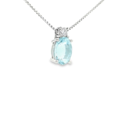 Collana Acquamarina Ovale 7 x 5 mm ct 0,78 Diamante ct 0,05 F VVS in Oro 18 kt 2,24 gr