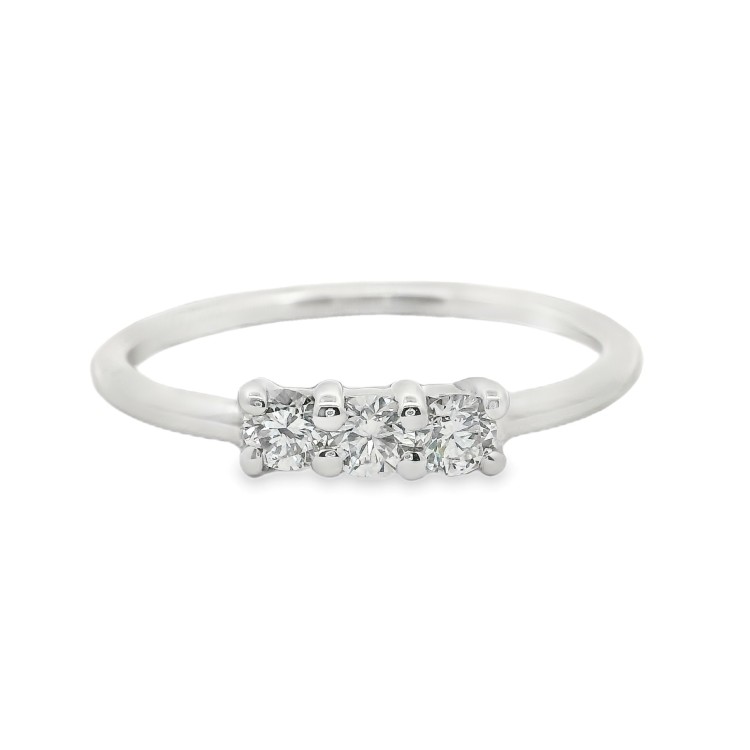 Anello TRILOGY Diamante ct 0,22 F VS Oro 18 kt 1,24 gr