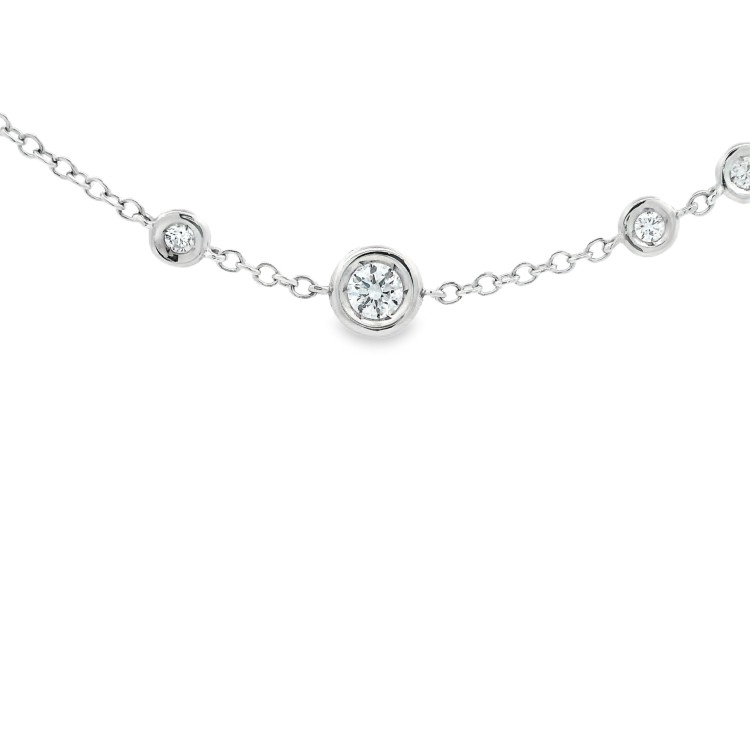 Collana Modello T con 28 Diamanti ct 0,94 F VS misura 45 cm Oro 18 kt 4,89 gr