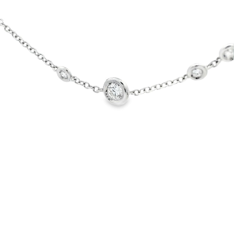 Collana Modello T con 28 Diamanti ct 0,94 F VS misura 45 cm Oro 18 kt 4,89 gr