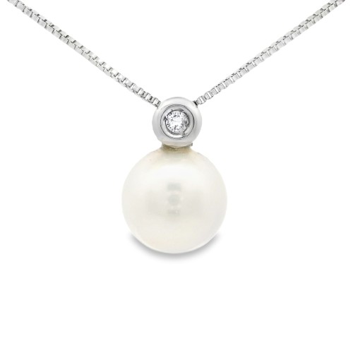 Collana Perla 8,3 mm Diamante ct 0,06 Oro 18 kt