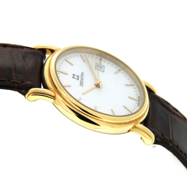 ZENITH measures 26.5 mm Quartz and Yellow Gold 750 18 kt
